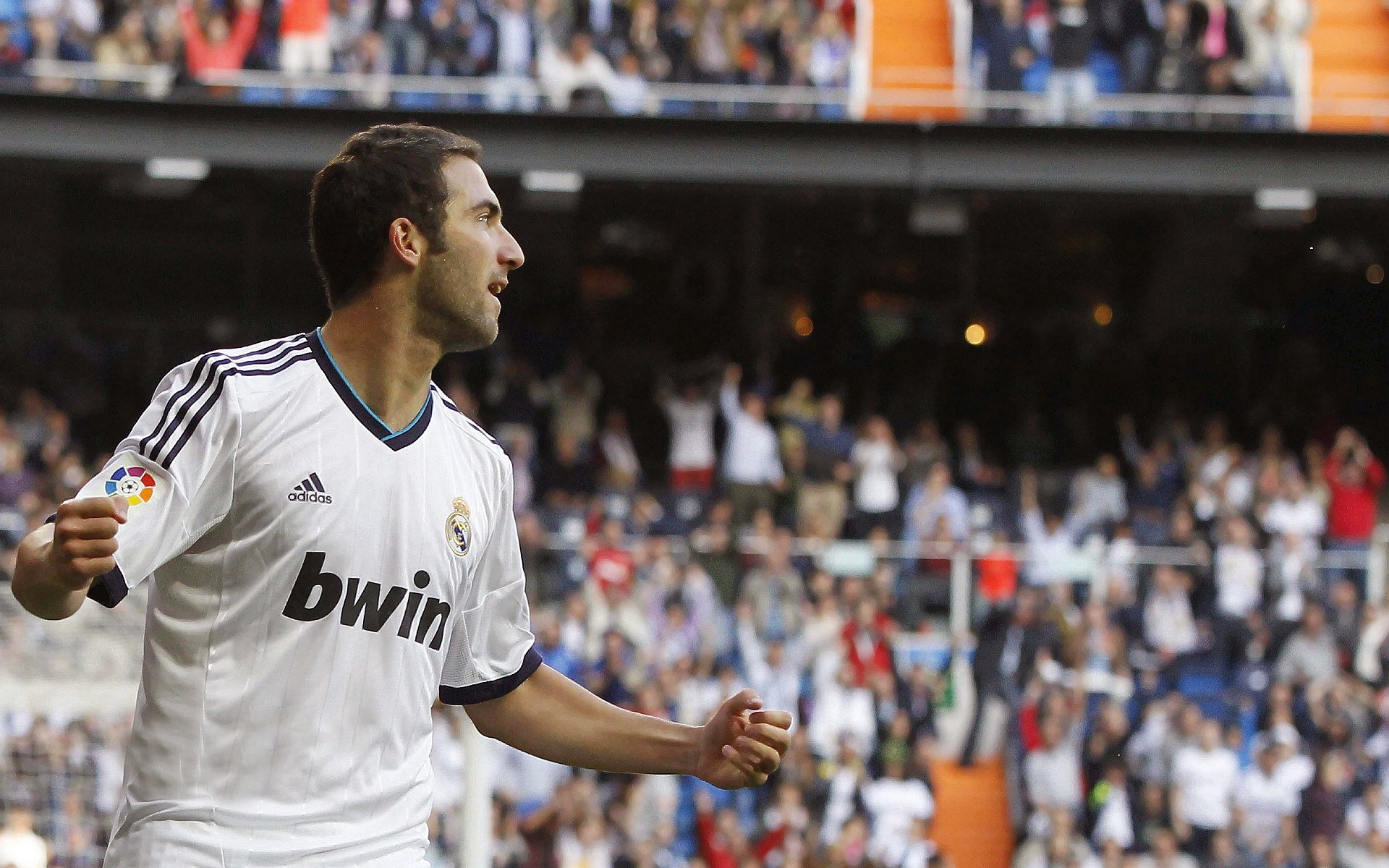 开云体育充值-那不勒斯核心组织提升进攻效率，那不勒斯实力